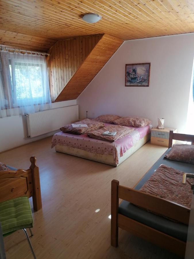 Kekturas-Tora Nyilo Badacsonyi Privat Berlemeny Apartment Badacsonytomaj Exterior photo