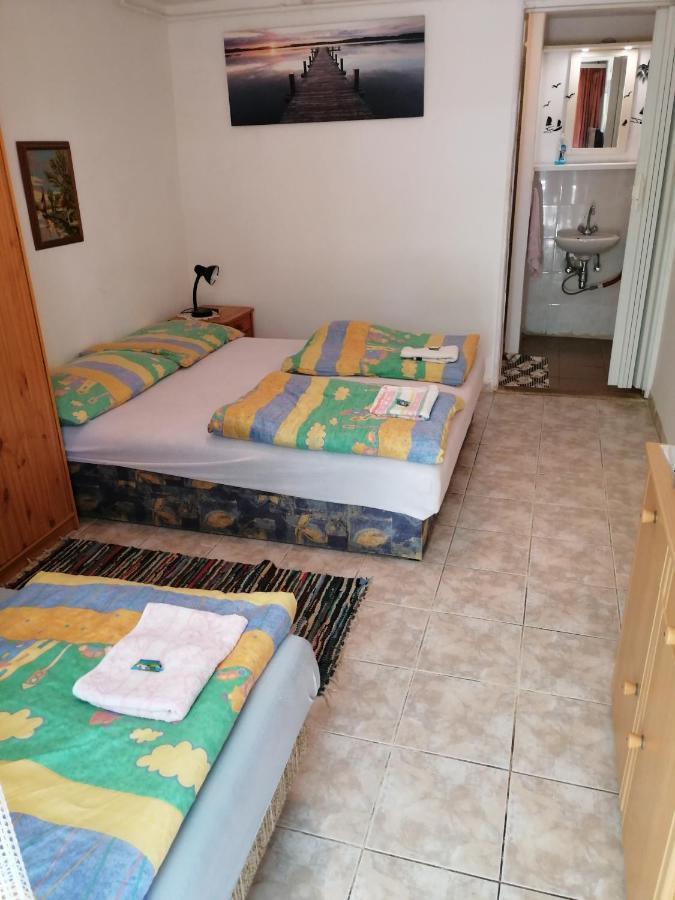 Kekturas-Tora Nyilo Badacsonyi Privat Berlemeny Apartment Badacsonytomaj Exterior photo